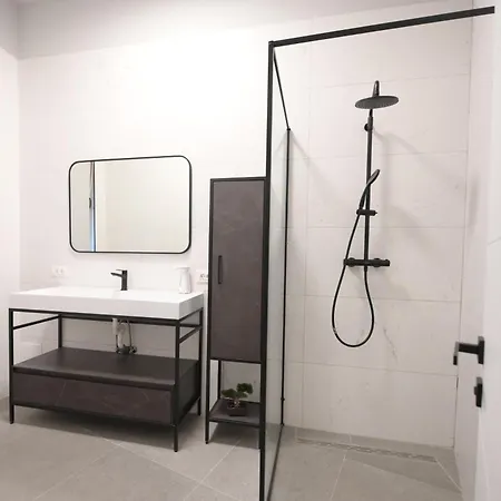 アパート Umbrella Street Center Luxury 2 Bedroom