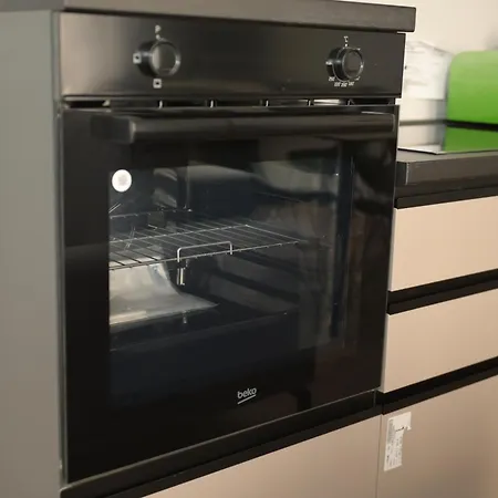 Umbrella Street Center Luxury 2 Bedroom Apartment Bucharest